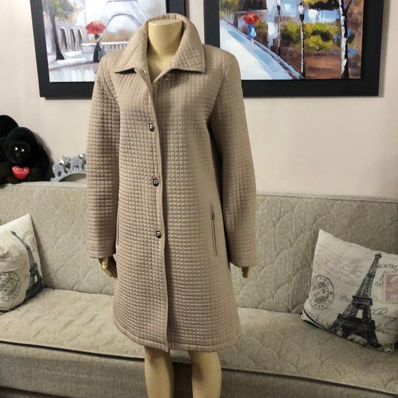 🌺🌺NEW GALLERY QUILTED BEIGE COAT SIZE M - Picture 3 of 11